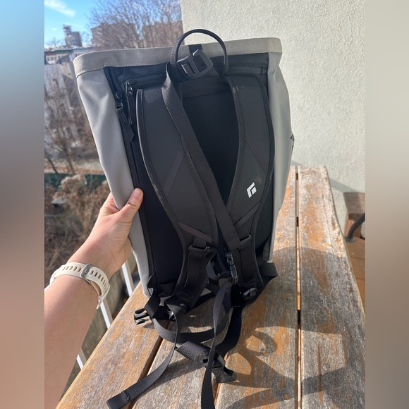 Black Diamond - Street Creek 24 Backpack (NWT) - Picture 2 of 3